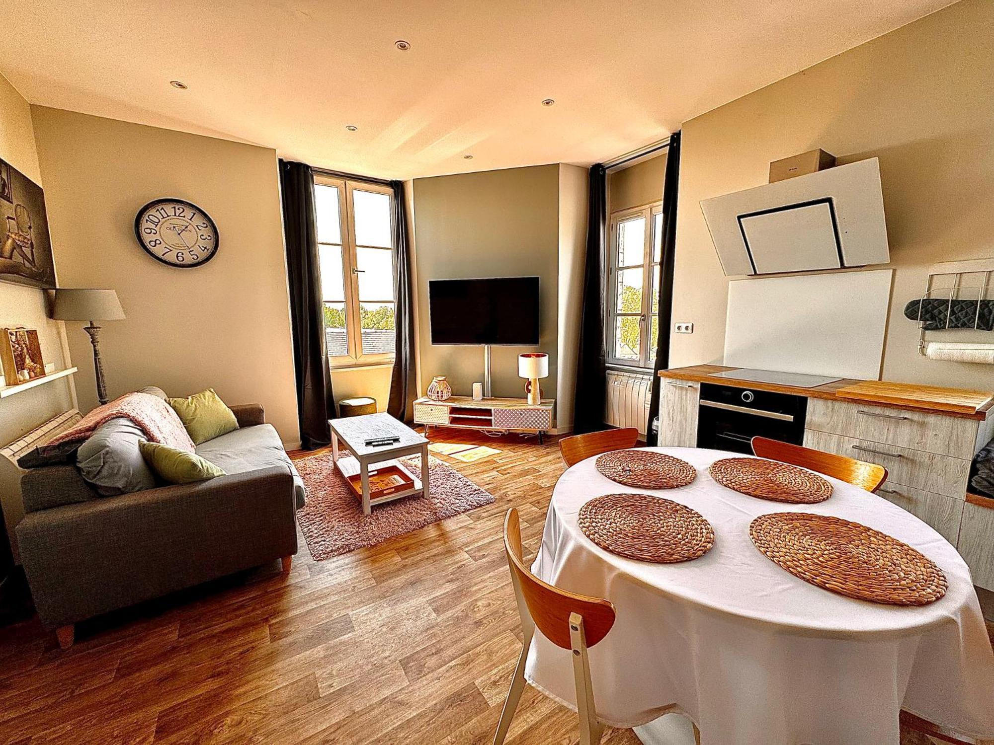 Apartament Duplex - Place De Parking Prive Orlean Zewnętrze zdjęcie
